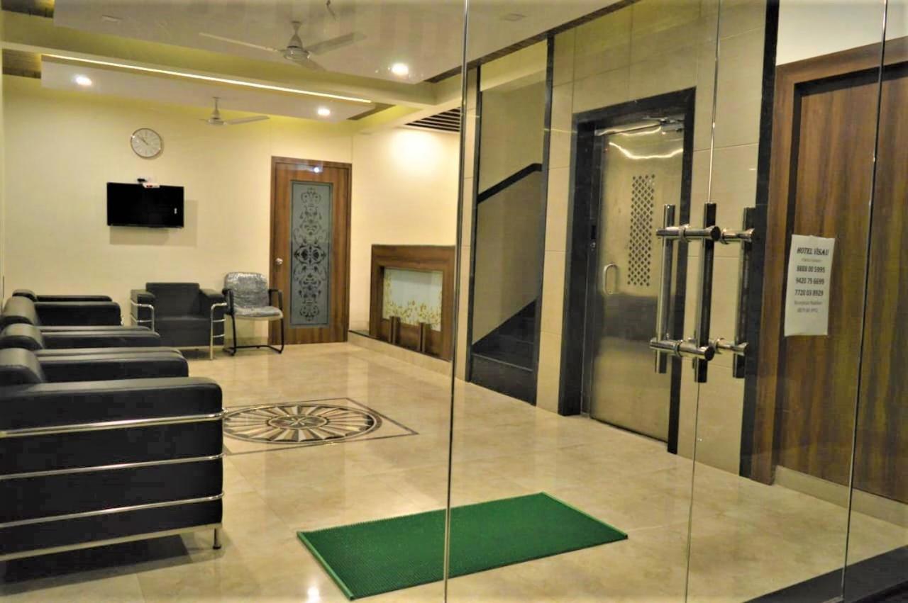 Hotel Visau,Shirdi Extérieur photo